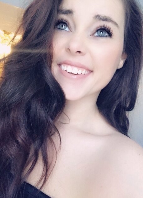 kristin kreme high quality pornstar gallery