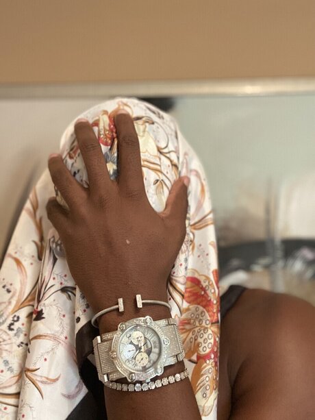 TC2X Family model beautiful photo