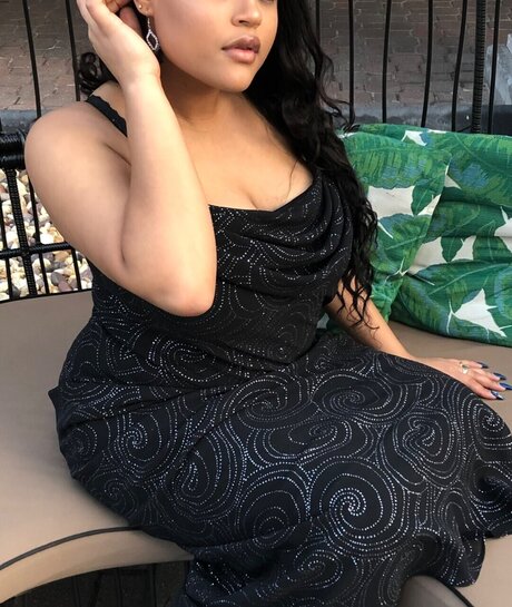 Princess Naomi model naked galleries