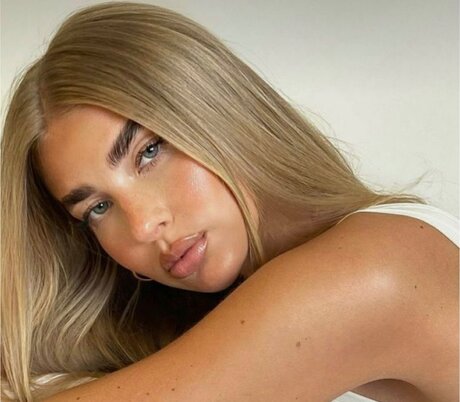 Mika Baby model erotic galleries