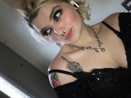 PunkBunny_ nudes star gallery