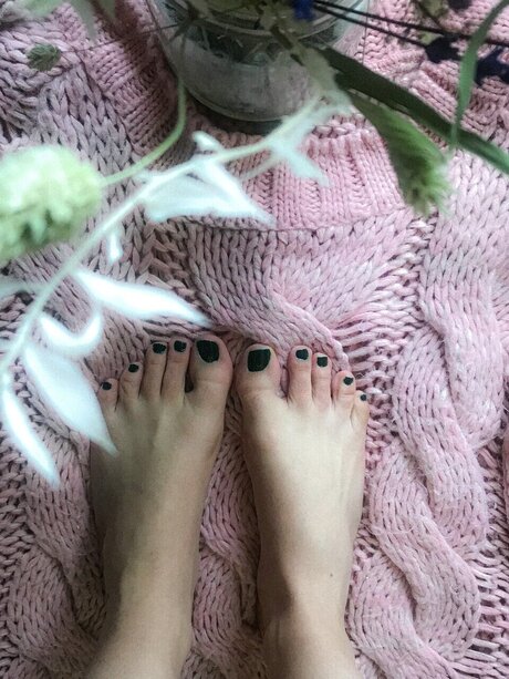 Diane Peditas hd actress img