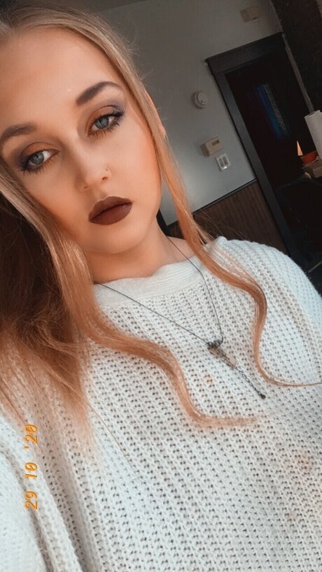 Zaria hd actress picture