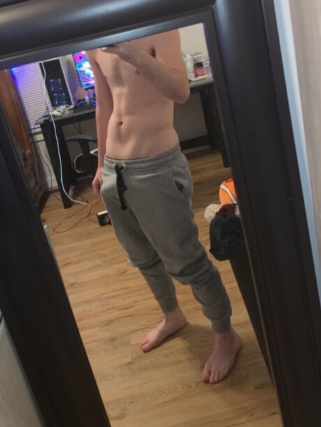 Shorsey_ model nice picture