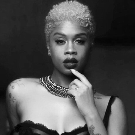 Lea Patrece naked star pic