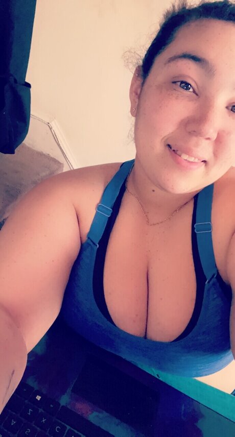 Tayshayla star hot image