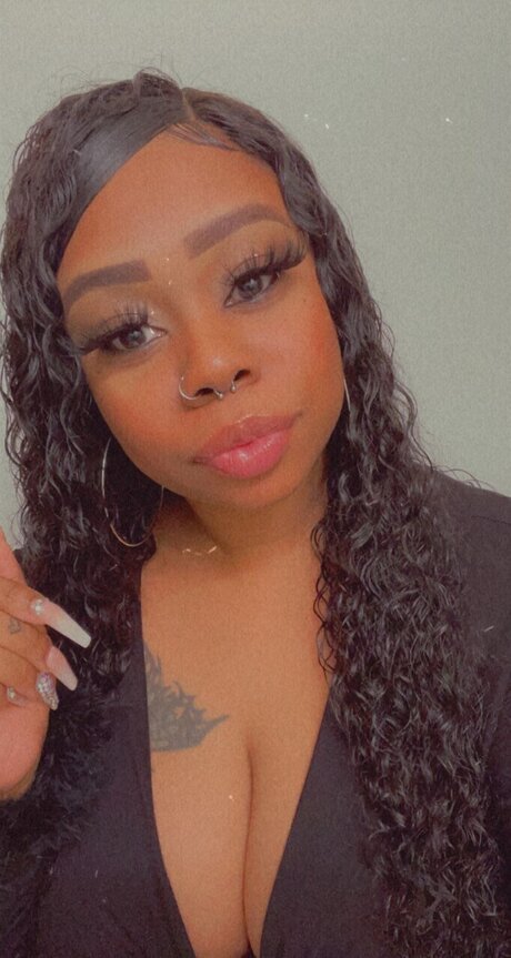 Esha free actress pictures