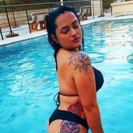 Larissa nudes pornstar img