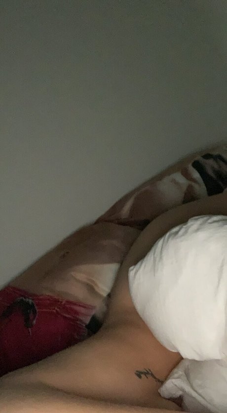 swimming pool onlyfans pornos pic