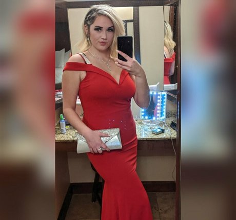 godsammit model art galleries