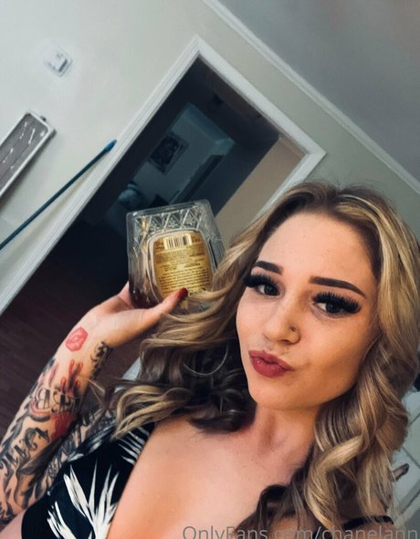 chanelann nude model picture
