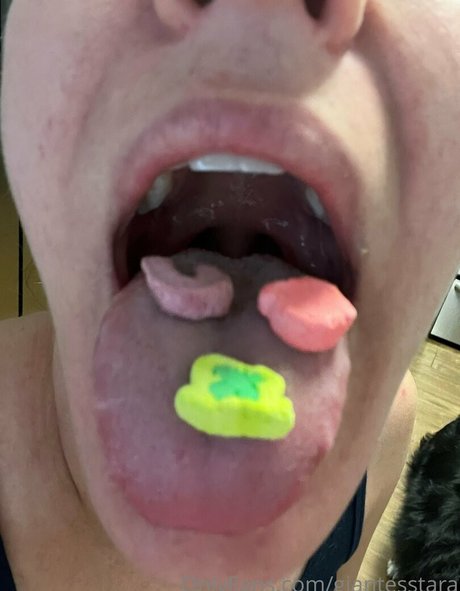 giantesstara star nice picture