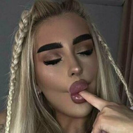 anna bestie 18 model exclusive pictures