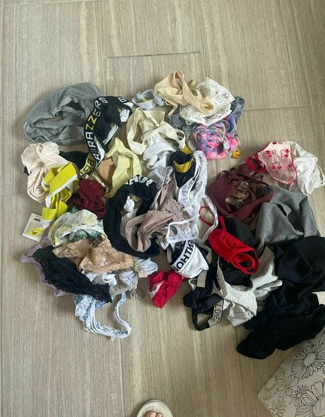 emmahixofficial pornstar adult pics