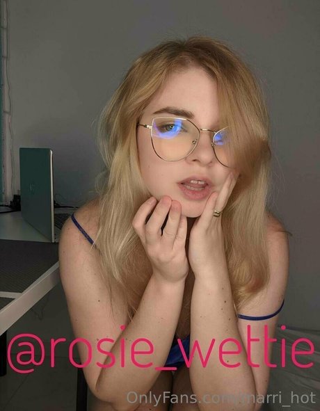 marri hot model adult pictures