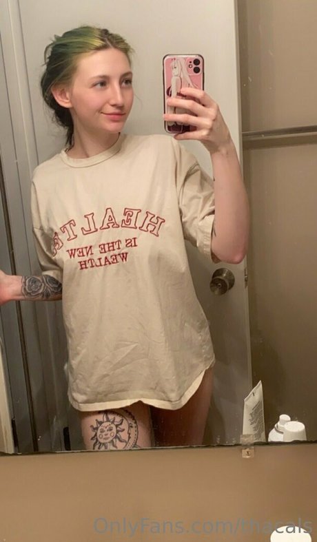 thacals naked actress picture