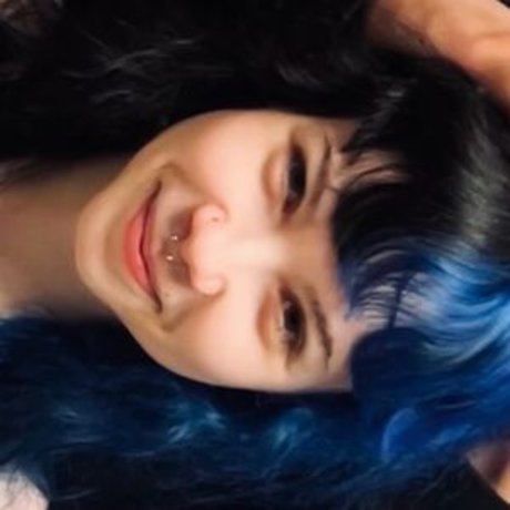 Xxvioletaddamsxx nude star pictures