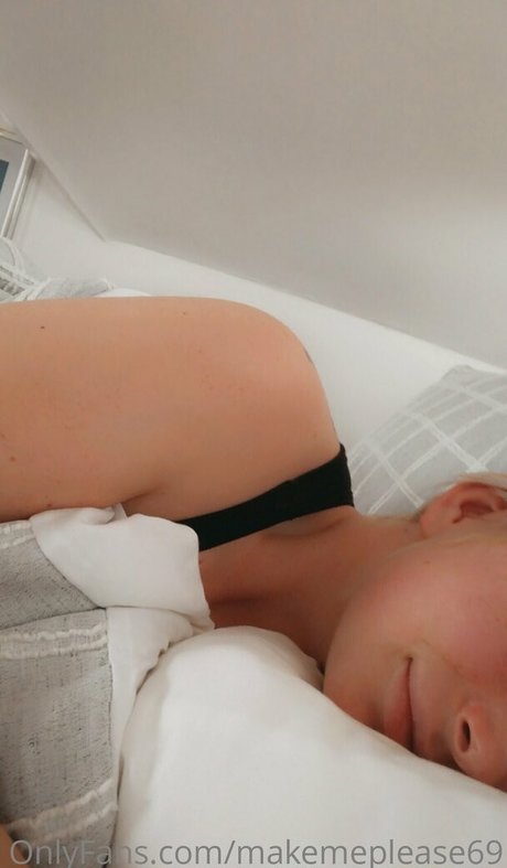 mrmrse art actress photos