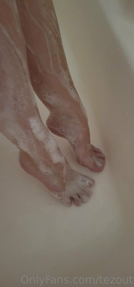 tezout beautiful pornstar image