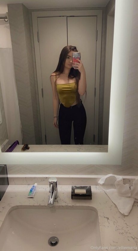 elliexlovely star beautiful photo