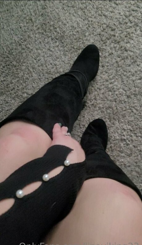 linaviking23 sex model image