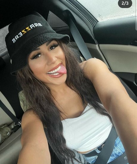 jena larose exclusive actress pictures