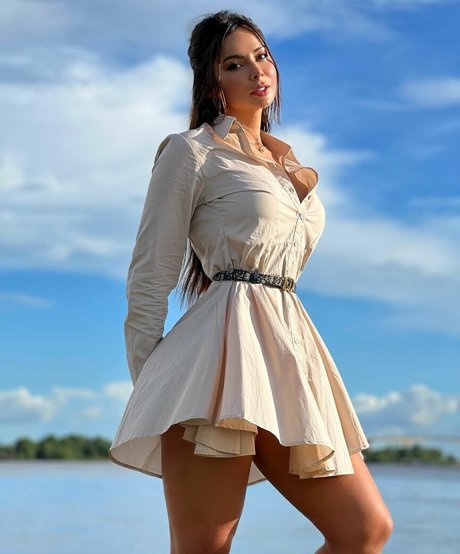 Paola Triana nice pornstar images