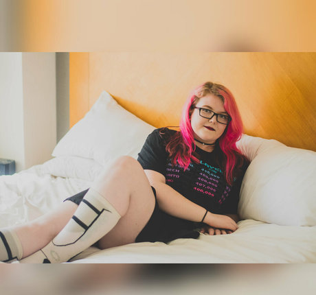 emopink69 actress galleries