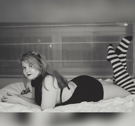 emopink69 star free images