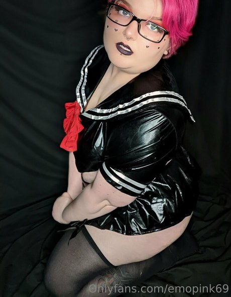 emopink69 star exclusive photo