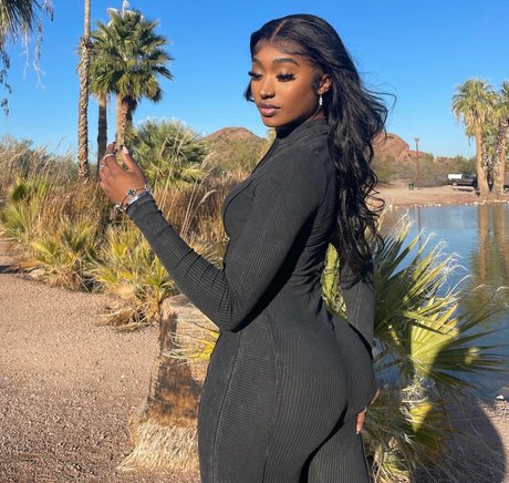 ItsTavvi best pornstar picture