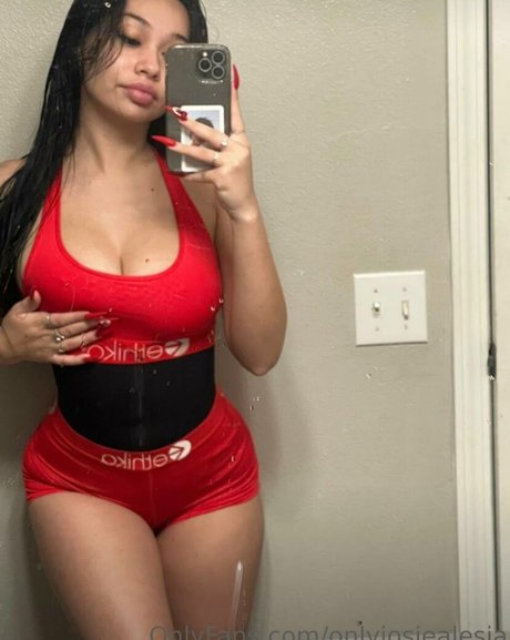 luxuraa star xxx images