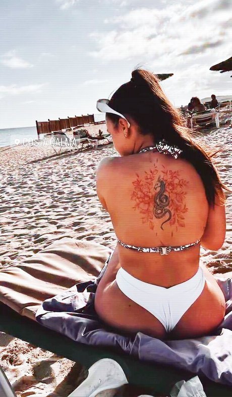 Fiona Schramm star erotic photos