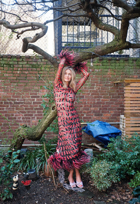 Paulina Porizkova exclusive star gallery