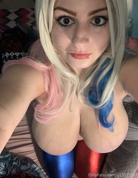 chloerosesamantha model porn pictures