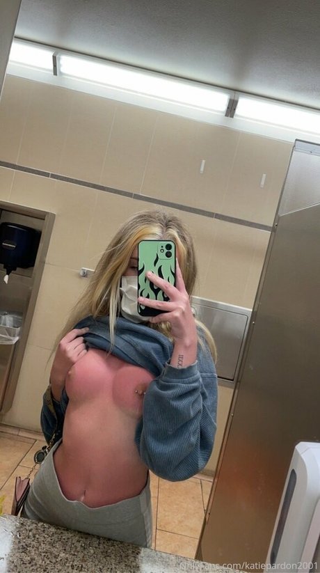 Katiepardon2001 star nudes pics