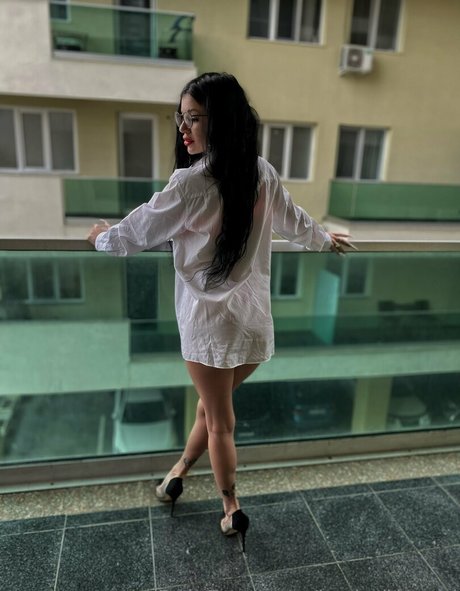 hotbabbygirl star top pic