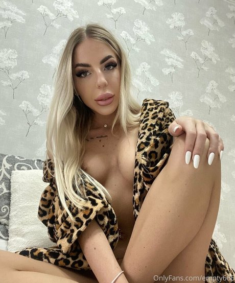 empty666 pornstar sexy photo