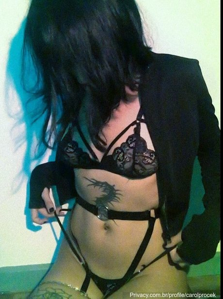 Carol Procek hot actress pic