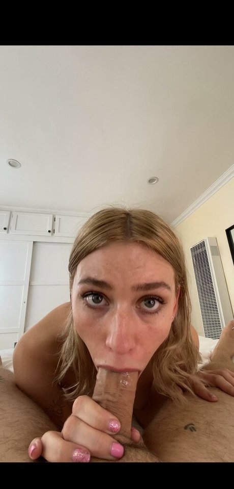 Halli Lover hot pornstar pictures