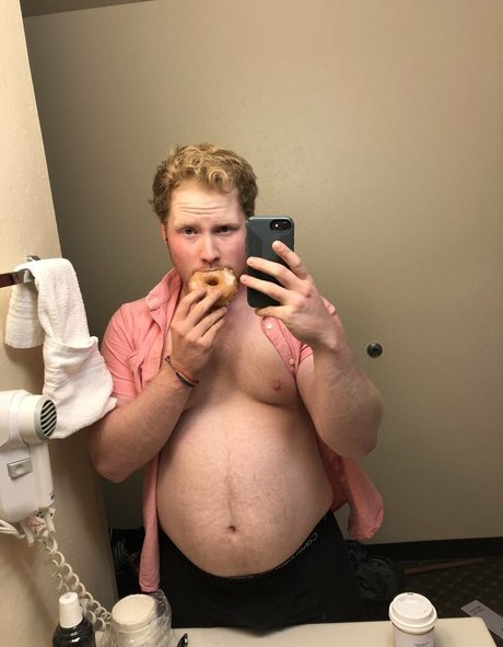 roaminghog exclusive actress img