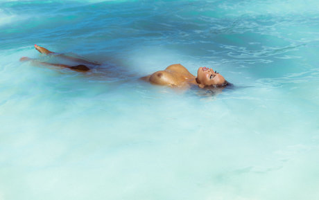 Elizabeth Chevalier star nudes pics