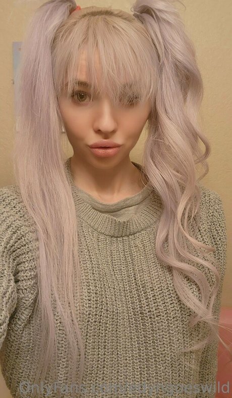 edynx sexy pornstar photo