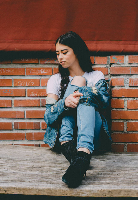 Amber Midthunder model pornographic img