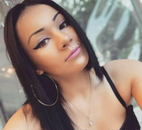 senzuallover98 star adult pic