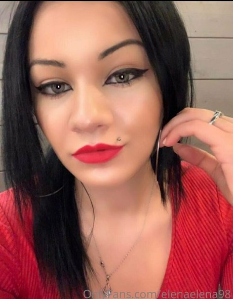 senzuallover98 erotic pornstar pic