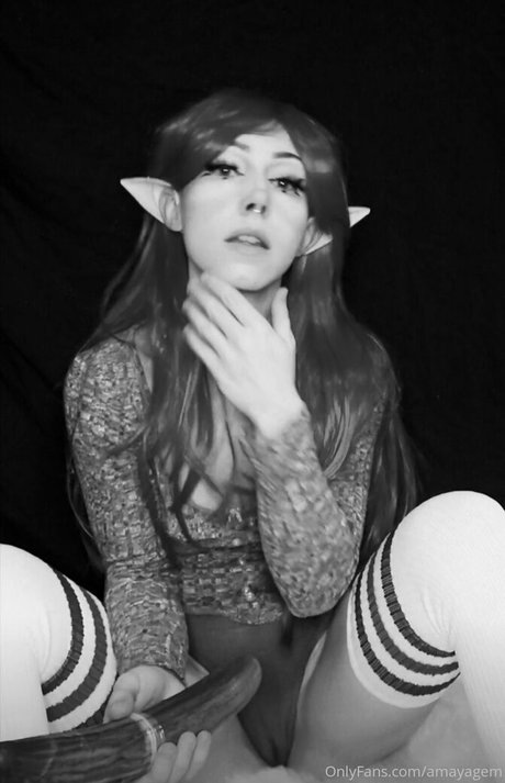 amayagem star erotic image