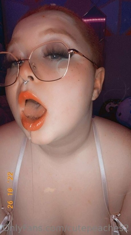 cutepeaches2 model porn pictures