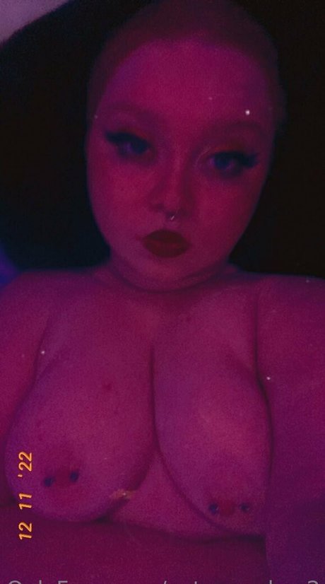 cutepeaches2 sexy star img