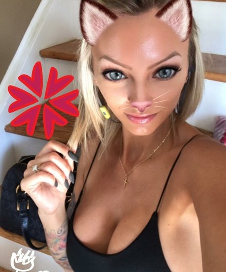 Michelle Pimer beautiful actress photo